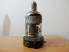 RV2,4P700 Pentode, verwendet zB im 15W.S.E.b